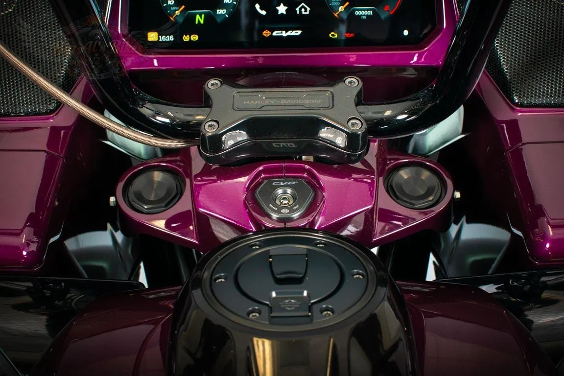 2025 HARLEY-DAVIDSON CVO ROAD GLIDE FLTRXSE