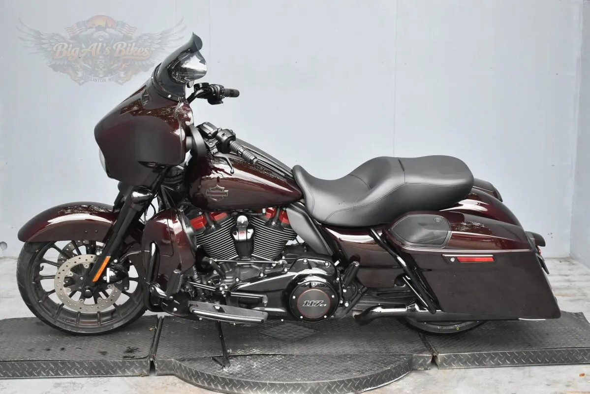 2019 HARLEY-DAVIDSON CVO STREET GLIDE FLHXSE
