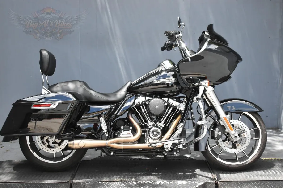 2022 HARLEY-DAVIDSON Road Glide Special FLTRXS alt