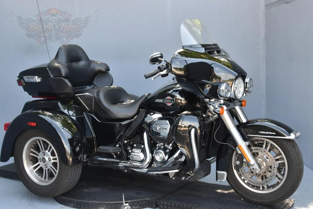 2022 HARLEY-DAVIDSON TRI GLIDE ULTRA FLHTCUTG